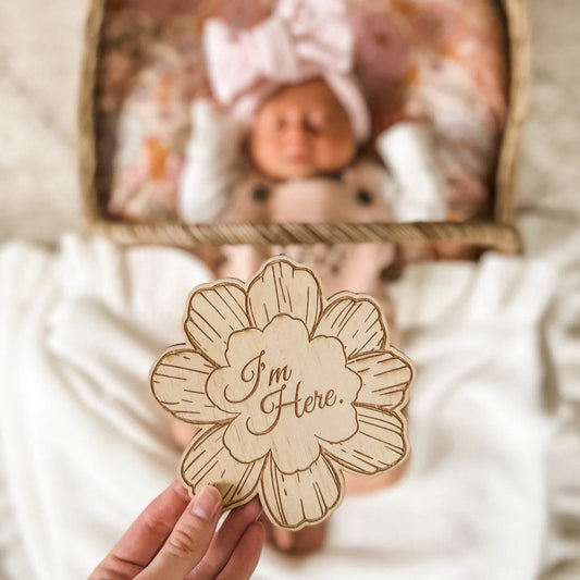 Daisy Birth Announcement | Wattle + Wildflower