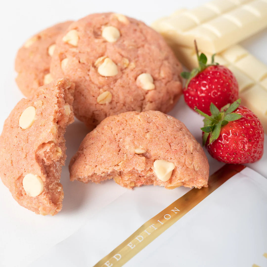 Made to Milk | Strawberries + Cream Cookie Packet Mix