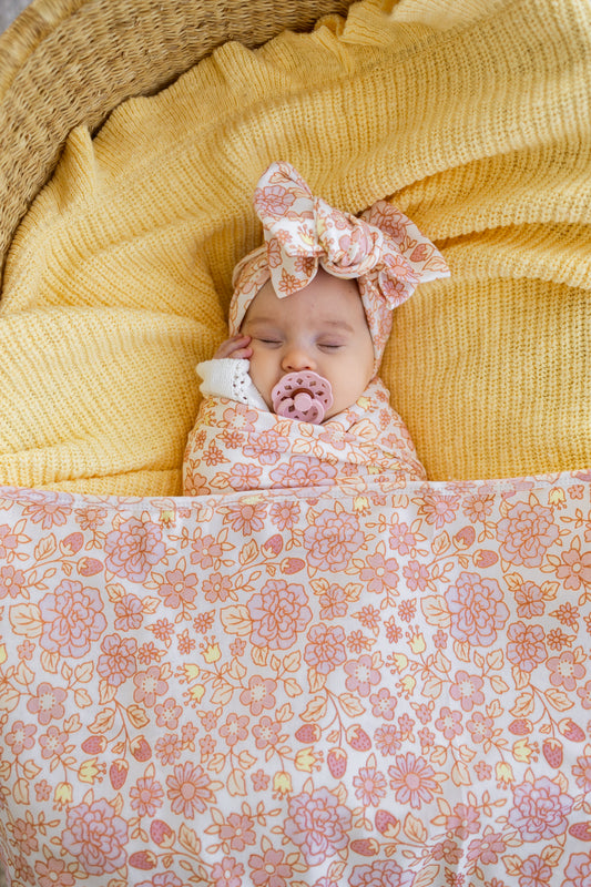 Jersey Stretch Swaddle | Berry Bloom