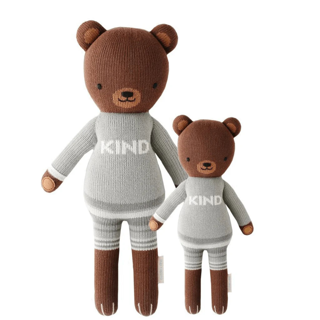 Cuddle + Kind | Oliver the Bear